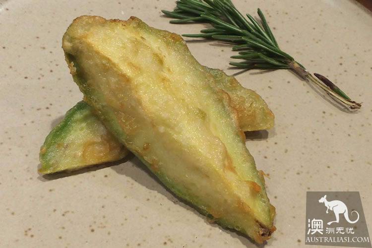 如何選擇好的牛油果,牛油果的正確吃法
