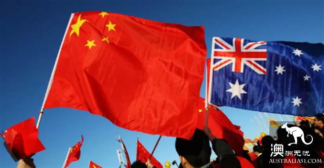 蒙纳士大学旁店铺被抢!劫匪手持铁锤砸电脑,半小时内连抢两家!