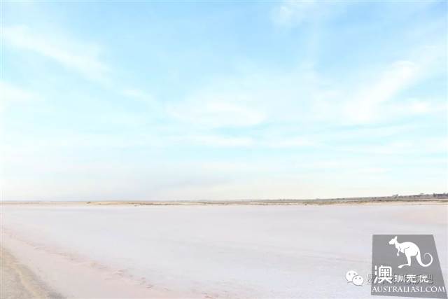 維州「天空之境」泰瑞爾湖乾了,沒了水居然美到上天