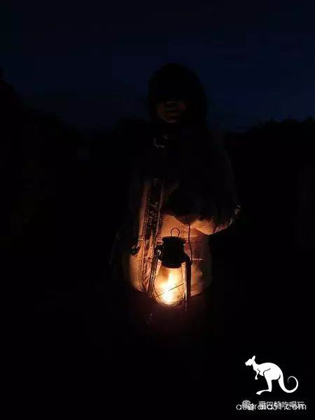 亞瑟港夜晚的探險之旅,勇敢者的旅行