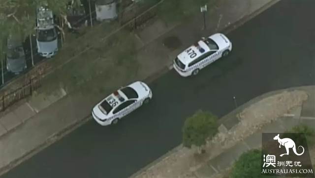 突发！Mt Waverley中学紧急全员疏散，警察正在现场