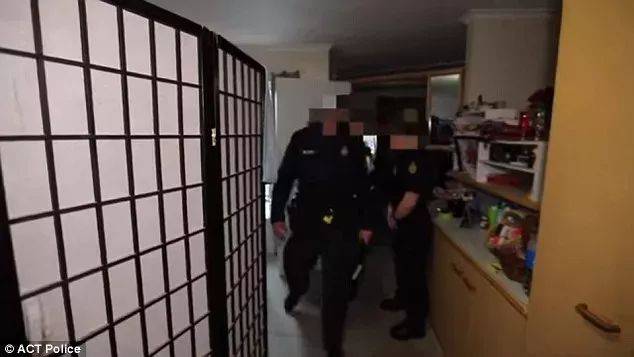 惊呆！堪培拉华人大妈卖淫被抓，妓院开在居民区内