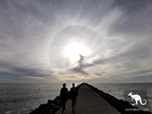 紐卡斯爾,悉尼隔壁的文藝小城,6公裹海濱步道雲淡風輕浪湧浪奔
