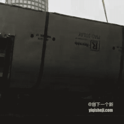 盘点全球最惊险的泳池，来Get超刺激的游泳体验