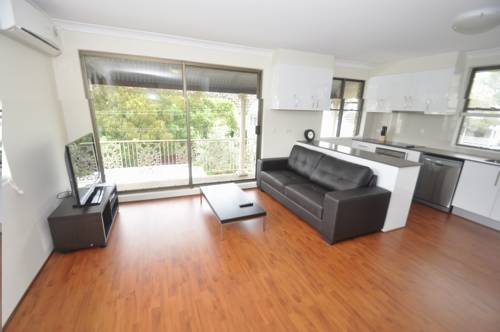 Balmain Self Contained Modern One-Bedroom Apartment (3MONT)
