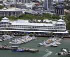 皮埃尔购物中心（The Pier Shopping Centre）