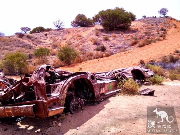 地下城市庫伯佩迪(Coober Pedy)尋寶3日遊