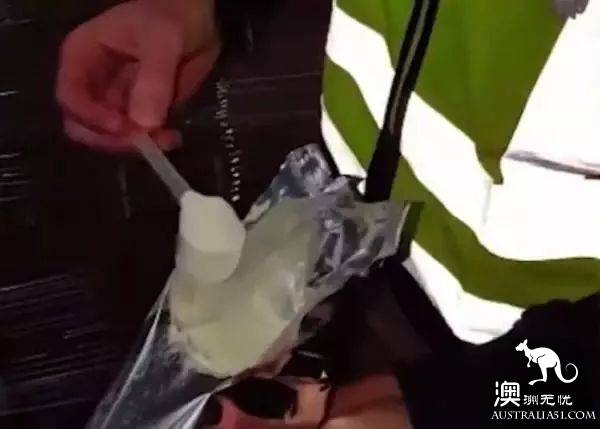 惊！奶粉货船被截，216吨假奶粉专卖中国人！同时，多国爆发奶粉疫情...