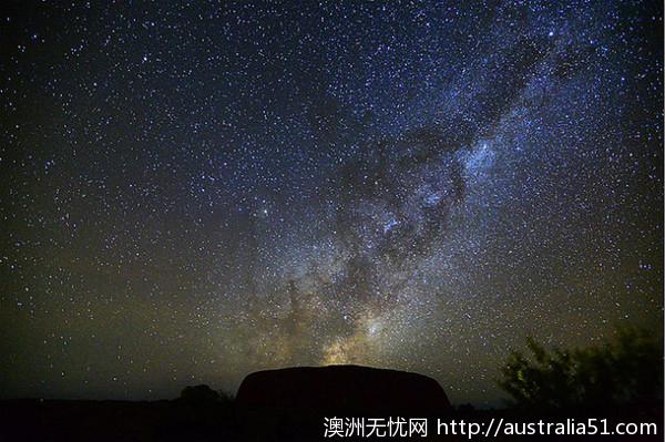 绝美泰瑞尔湖星空拯救小镇锡莱克经济，还不来拍一张星空照惊艳你的朋友圈吗？