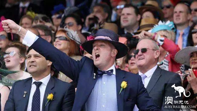 不去看賽馬怎能算在墨爾本待過?2018 Melbourne Cup 最強攻略在此